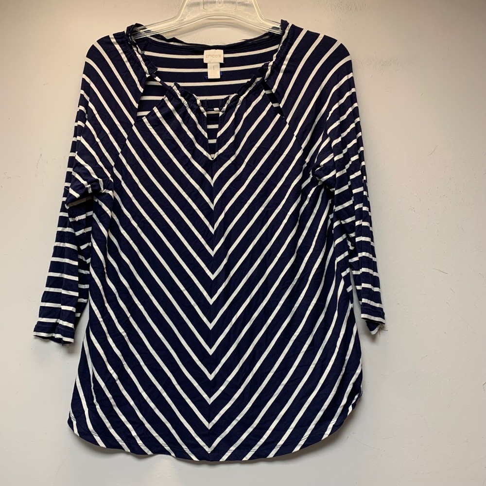 Chico's Striped Top Womens 1 M Navy Blue Excellent Chevron Cutout V-Neck Raglan